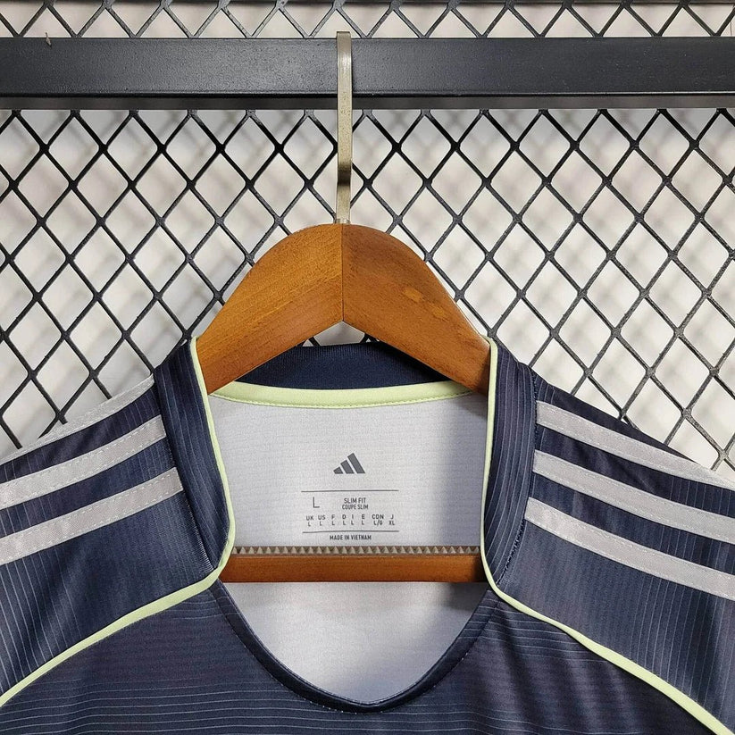 Real Madrid 2025 Away Jersey - 图片 4